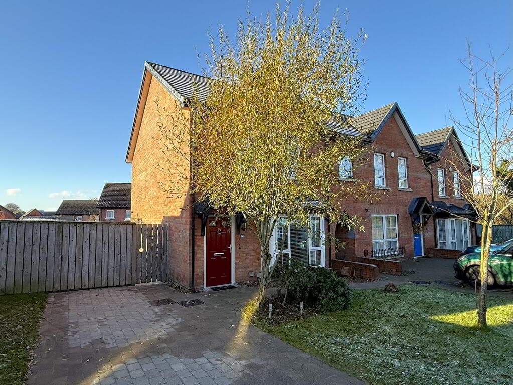 77 Magheralave Meadows, Lisburn, BT28 3NT