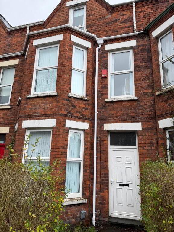 84 University Ave, HMO & CLUD In Place, Belfast, BT7 1GY