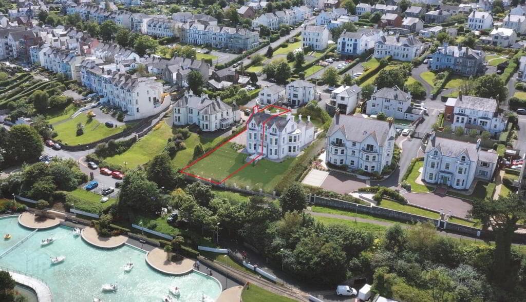 Augustaville, 60 Princetown Road, Bangor, BT20 3TD