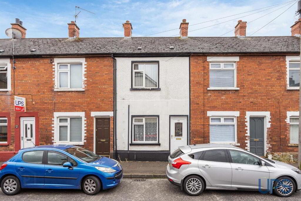 40 Iveagh Street, Falls Road, Belfast, BT12 6AU