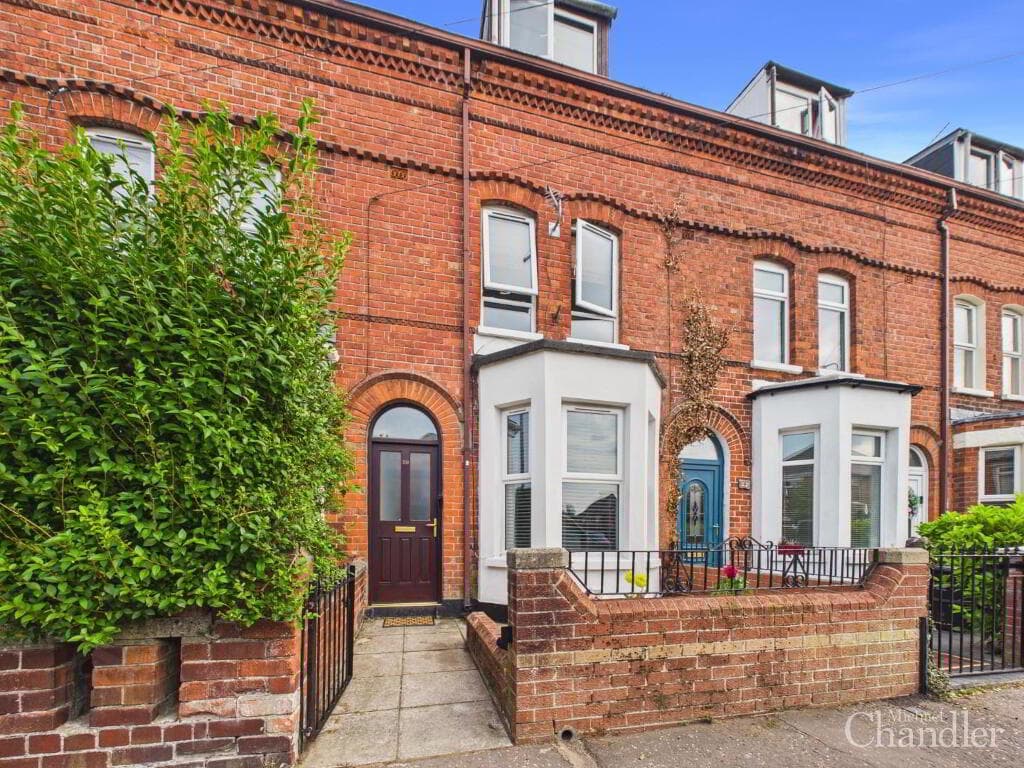 20 Ava Street, Belfast, BT7 3BS