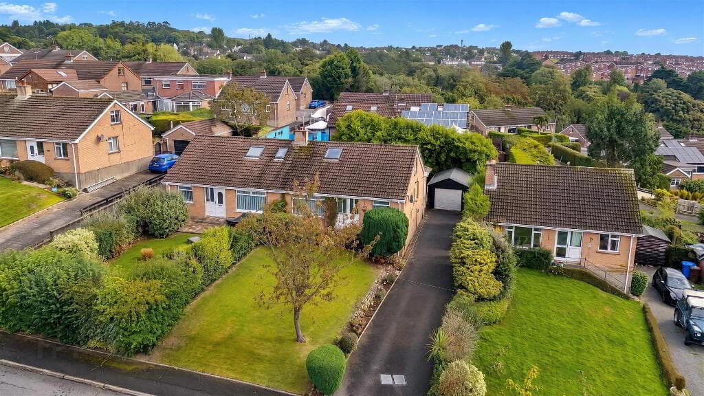 16 Glenmount Park, Newtownards, BT23 4QL