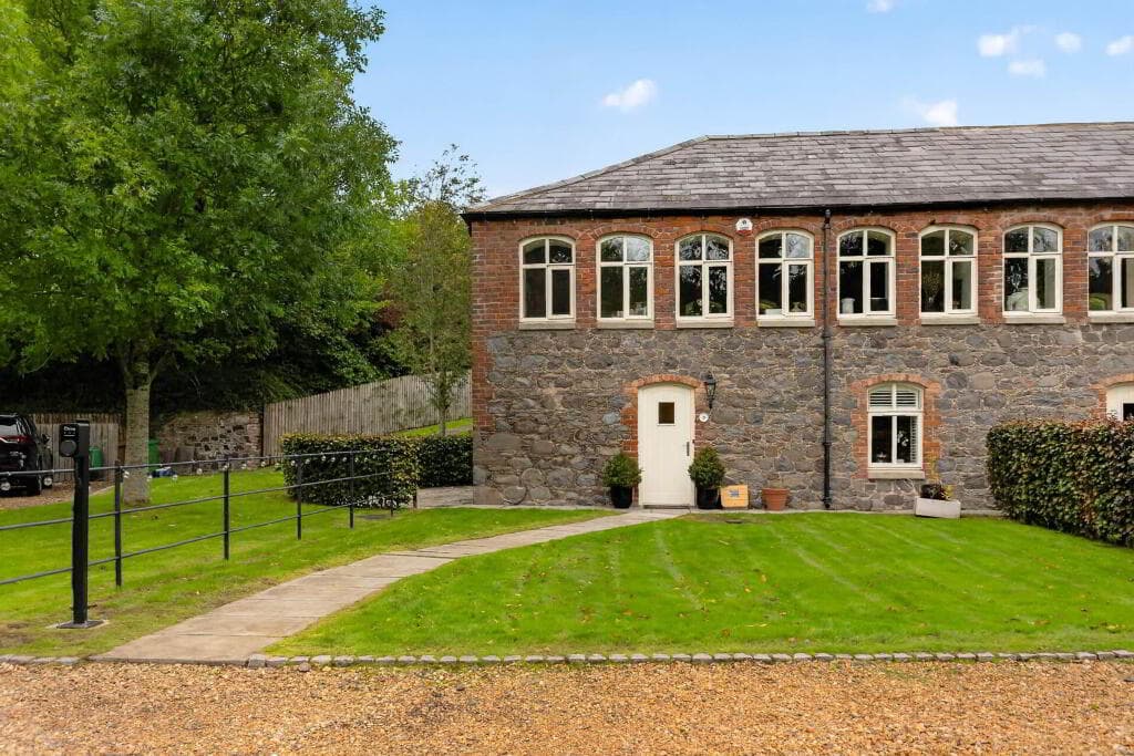 9 Duneight Mill, Lisburn, BT27 5GW