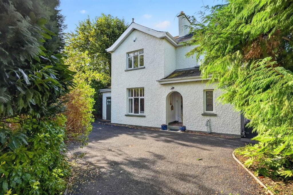 9 Osborne Park, Off Malone Road, Belfast, BT9 6JN
