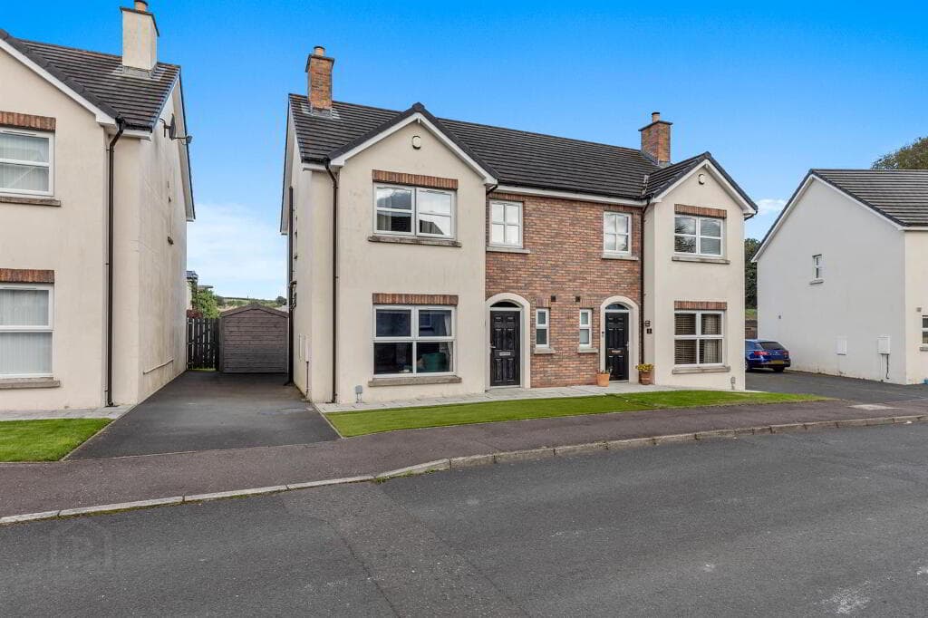 48 Old Mill Grove, Dundonald, Belfast, BT16 1WB