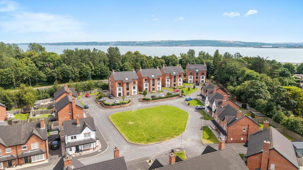 56 Loughshore Manor, Newtownabbey, BT37 9FD