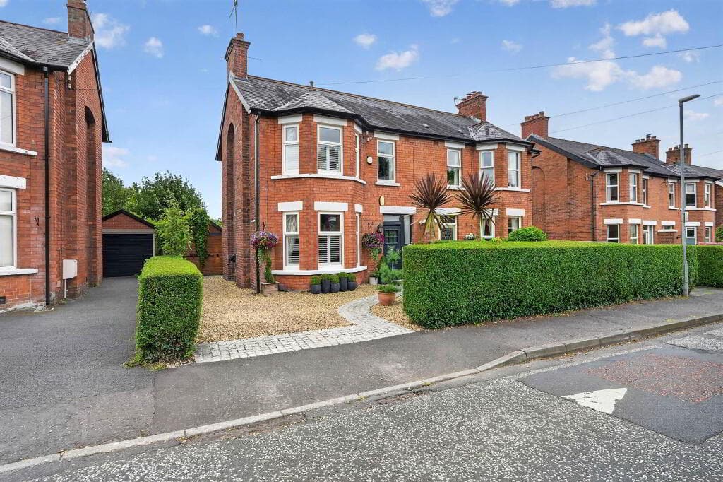 28 Sandhill Gardens, Belfast, BT5 6FF