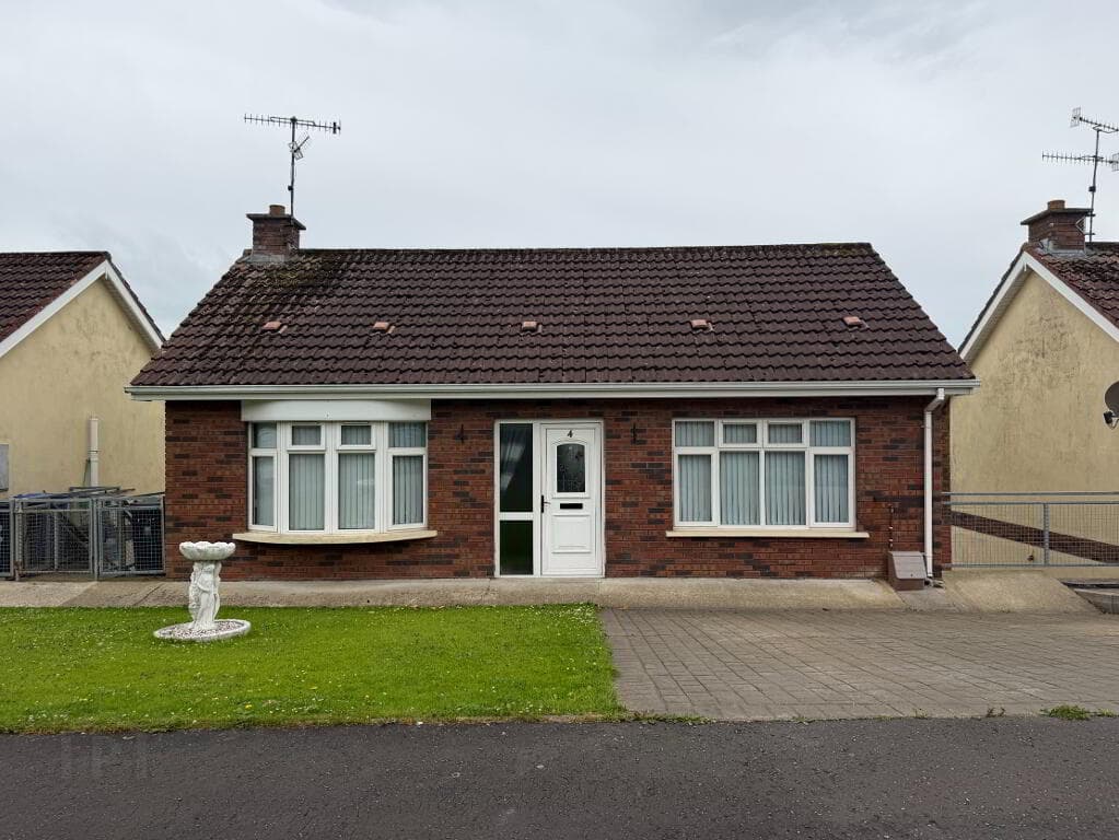 4 Ingleside Heights, Strabane, BT82 8QZ