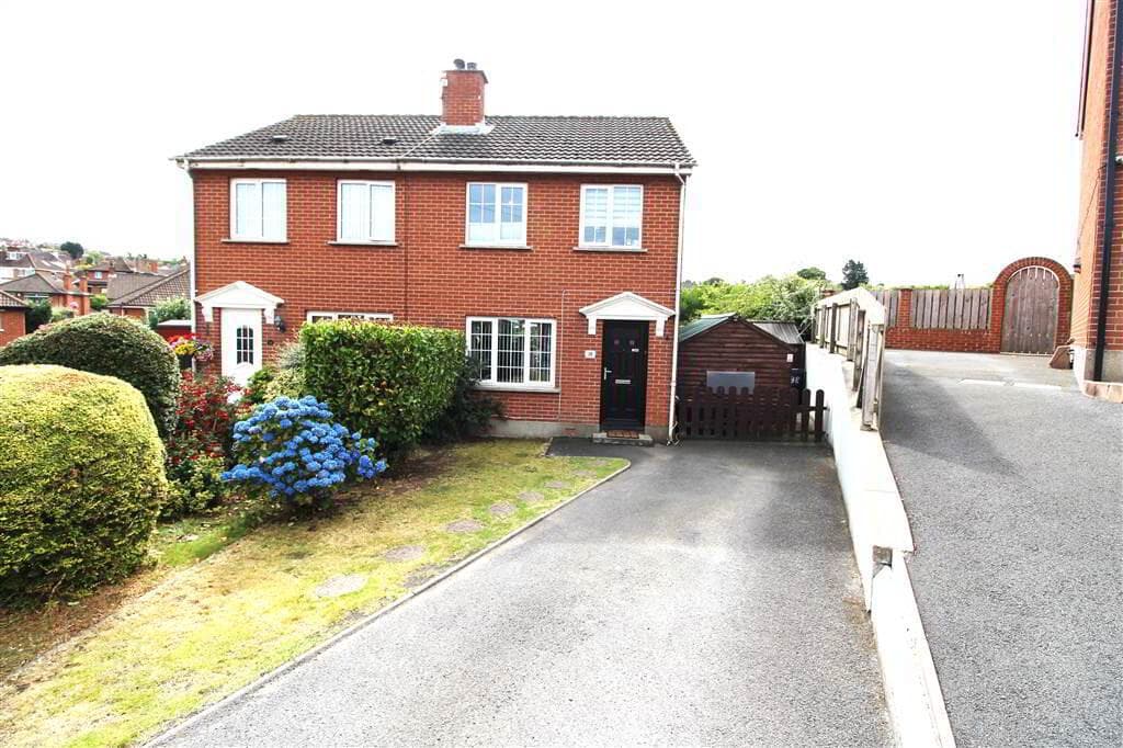 38 Beaufort Crescent, Belfast, BT8 7UA