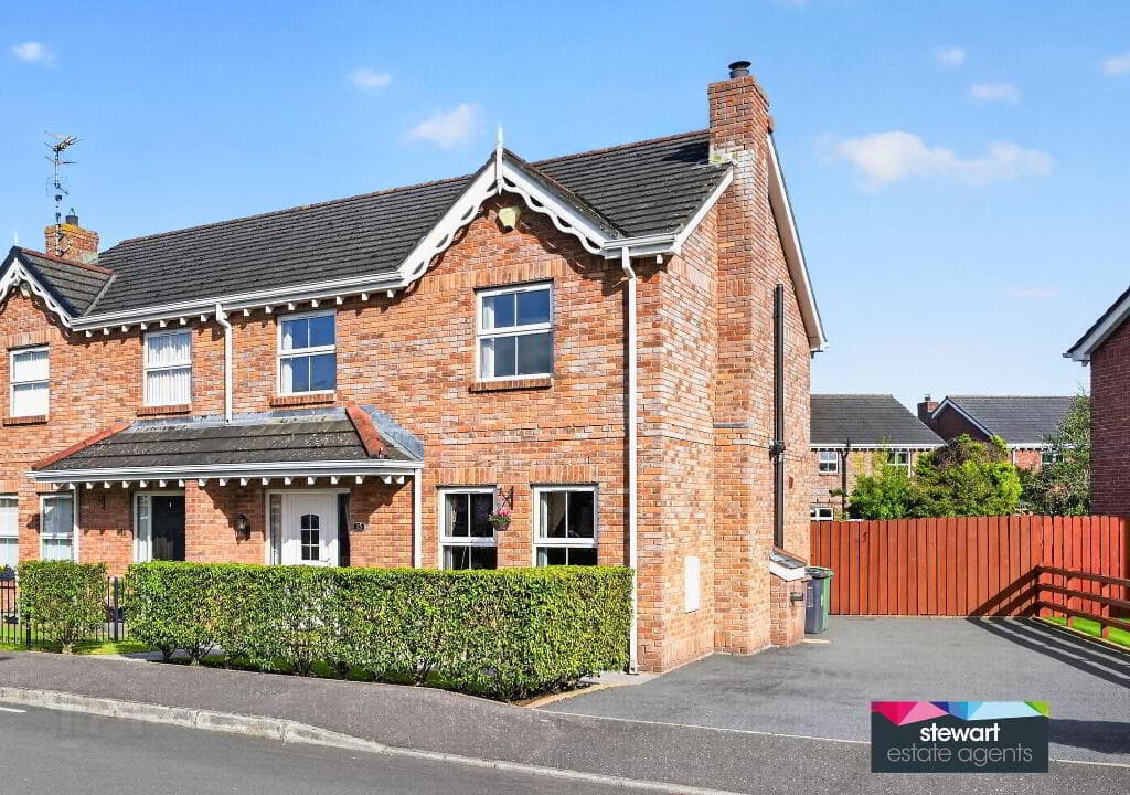 15 Wellington Park Mews, Maghaberry, BT67 0UQ