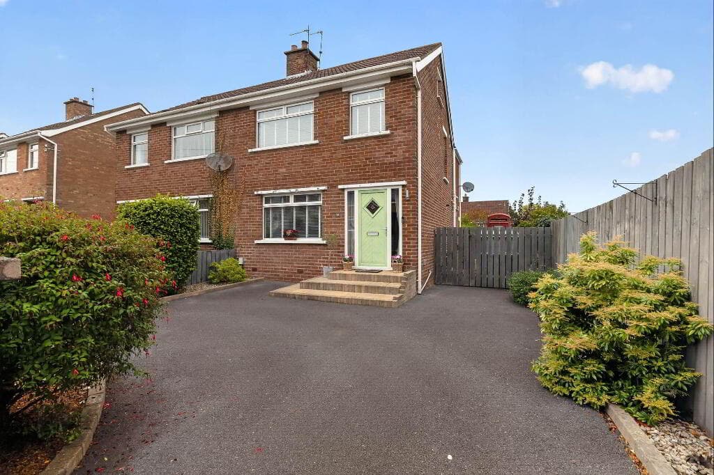 38 South Sperrin, Belfast, BT5 7HW