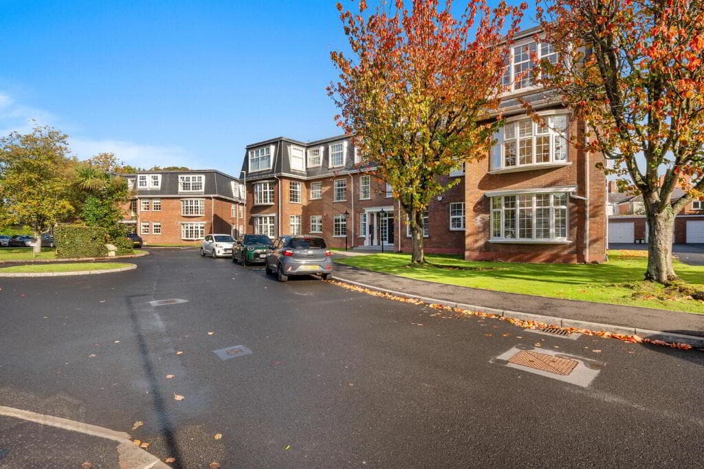 34 Thornhill Malone, Belfast, BT9 6SS