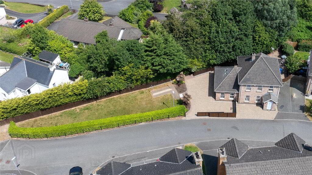 73 Chancellors Hall, Newry, BT35 8UZ