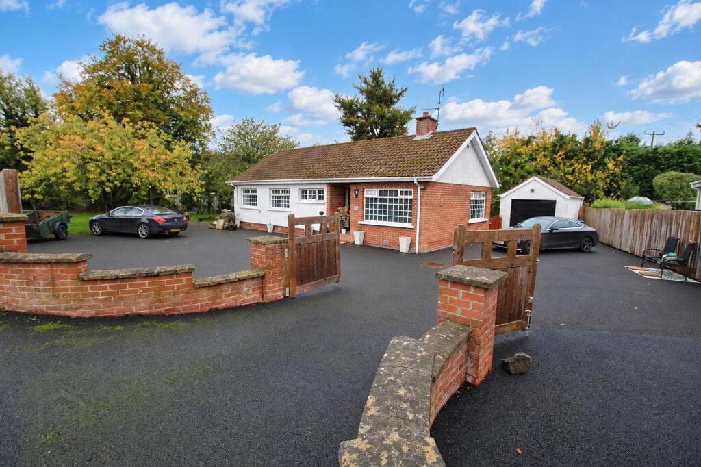 33 Ballytromery Road, Crumlin, BT29 4HA