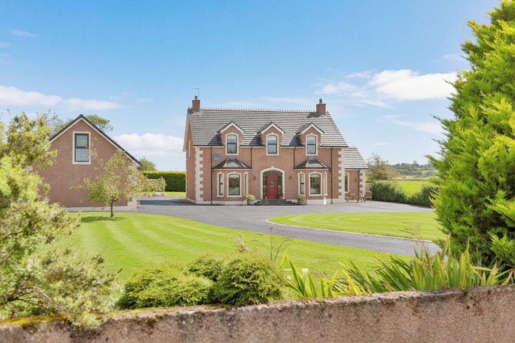 24 Kilmoyle Road, Ballymoney, Coleraine, BT53 6NR