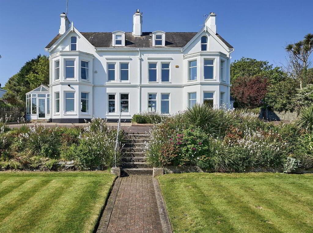 102 Princetown Road, Bangor, BT20 3TG