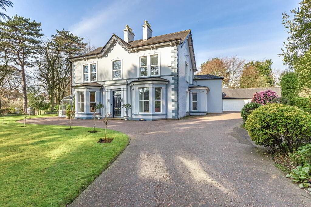 80 Kings Road, Belfast, BT5 6JN