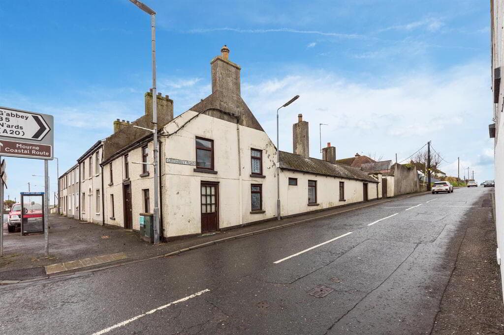 28 Main Street, Ballywalter, BT22 2PG