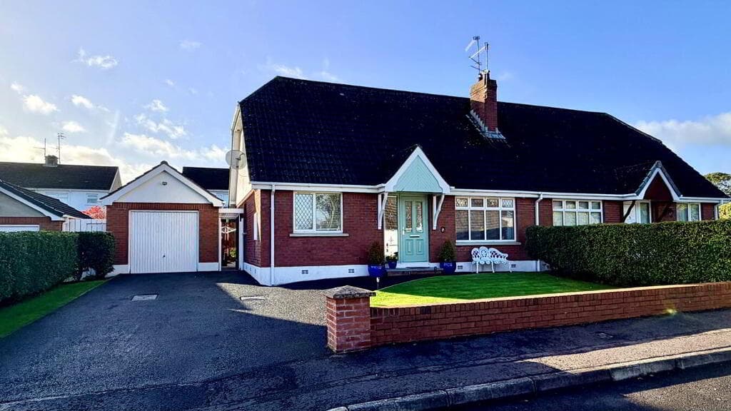 14 Kingsway Grove, Lurgan, BT66 7TE