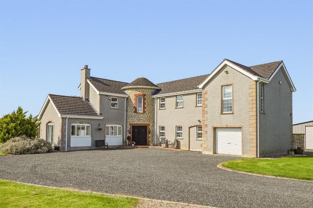 26 Lisnataylor Road, Nutts Corner, Crumlin, BT29 4TD