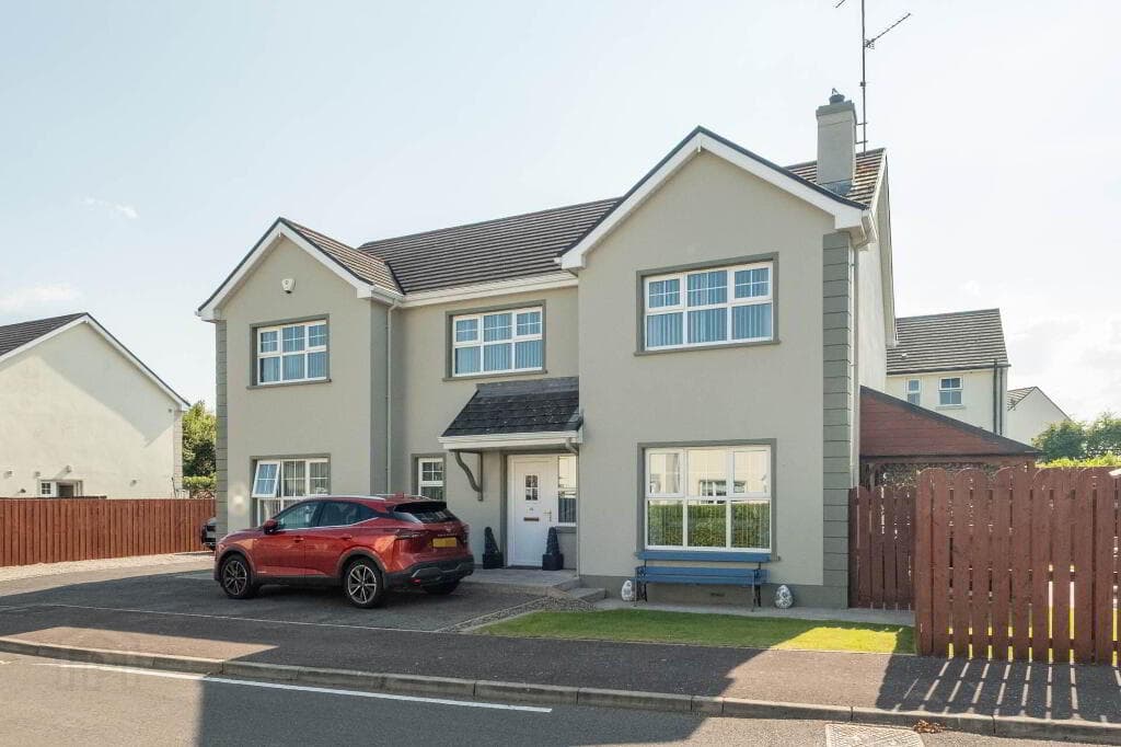 14 Railway Park, Maguiresbridge, Enniskillen, BT94 4LS