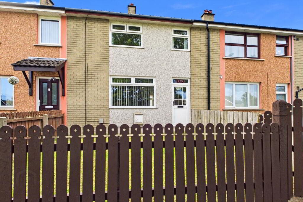 235 Abbey Park, Belfast, BT5 7RU