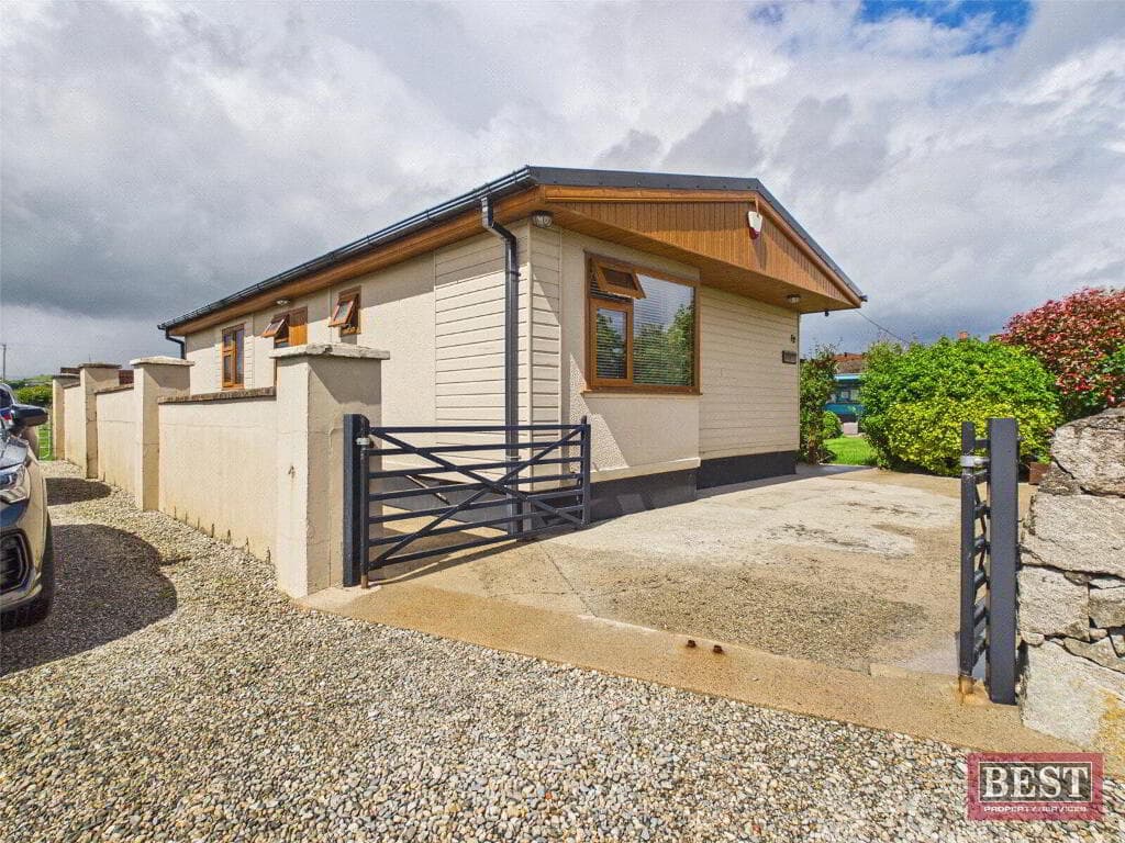 52 Aughnahoory Road, Kilkeel, Newry, BT34 4HF
