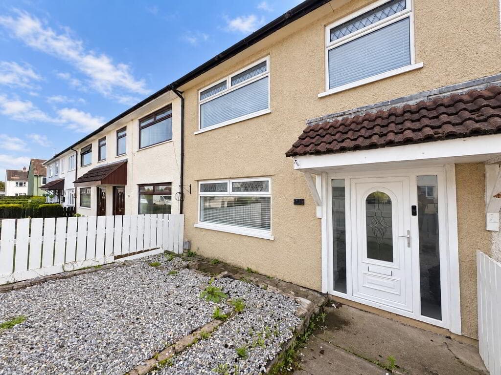 31 Blackthorn Park, Carrickfergus, BT38 8ER