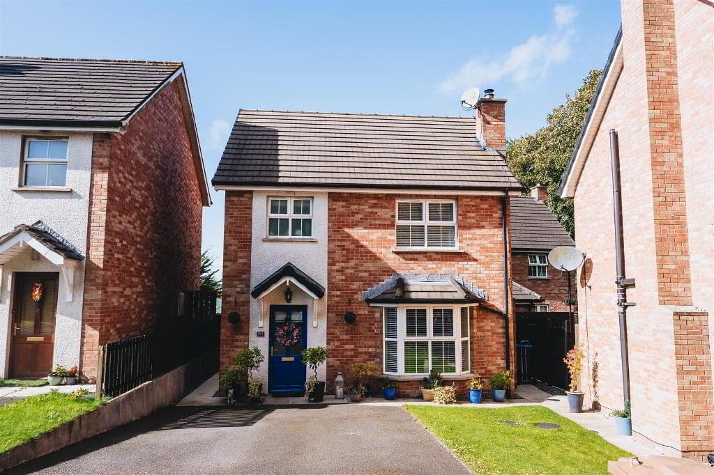 184 Bush Manor, Antrim, BT41 2UQ