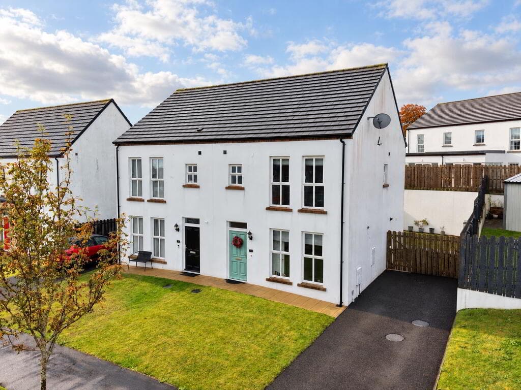 3 The Hilocks, Altnagelvin, L'Derry, BT47 3FR