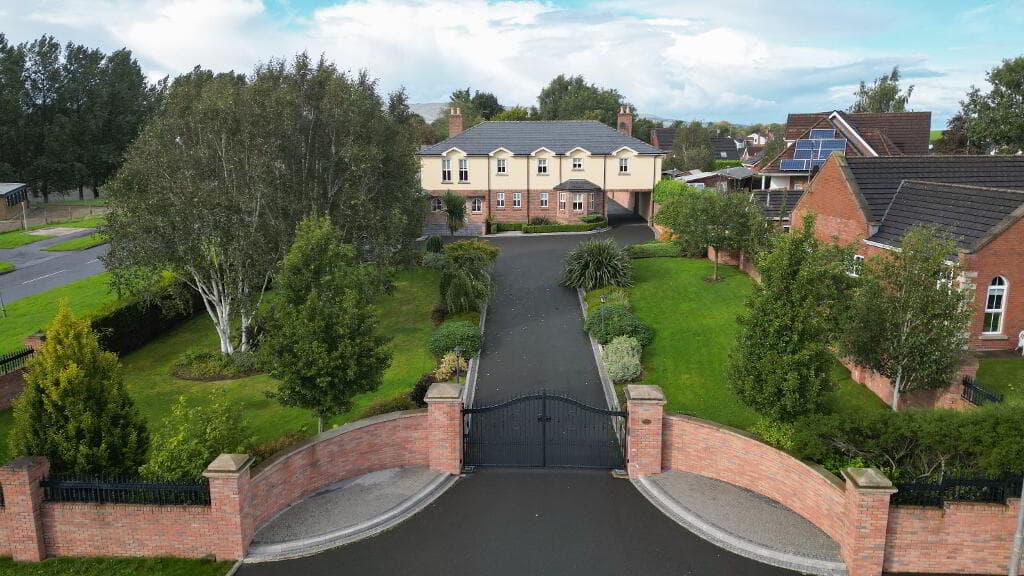 The Lodge, 18 Old Coagh Road, Cookstown, BT80 8RQ