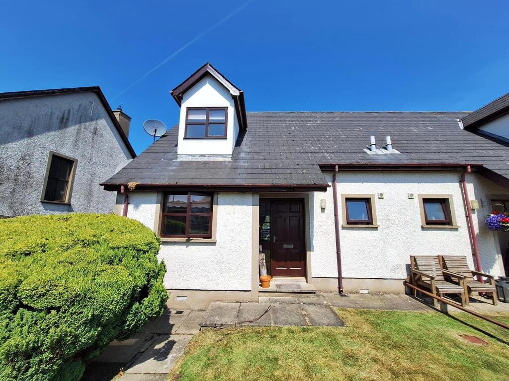 7 Prospect Court, Cushendall, Ballymena, BT44 0QN