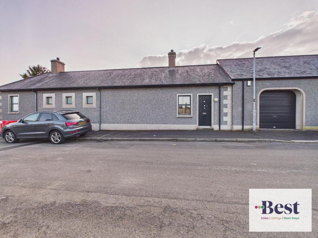 1 Lodge Road, Larne, BT40 1AZ