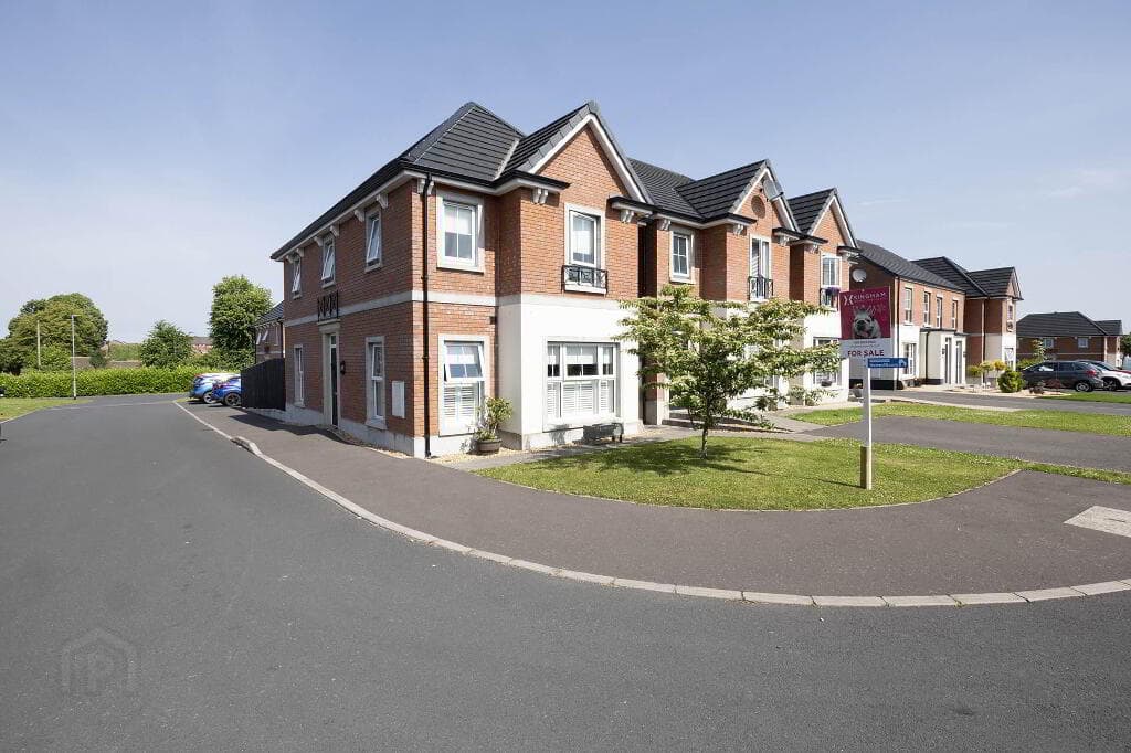 14 Atherton Square, Lurgan, BT66 8FJ