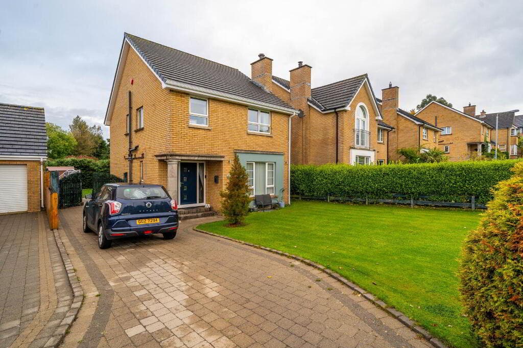 41 Hanover Chase, Bangor, BT19 7NT