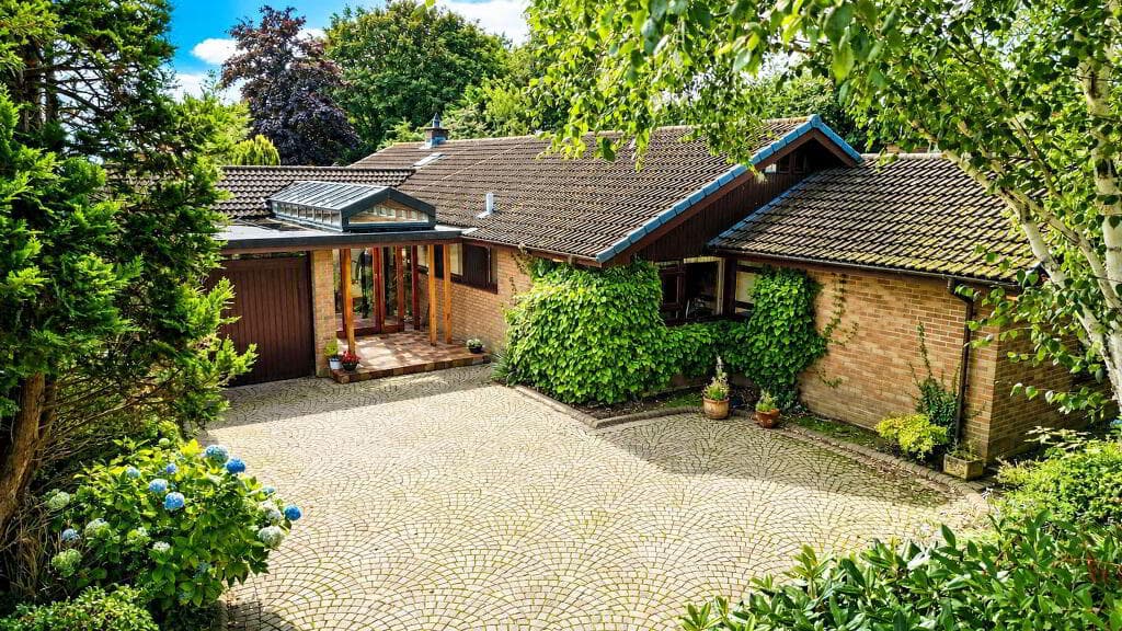 5 Heathfield, Culmore Road, Derry-Londonderry, BT48 8JD