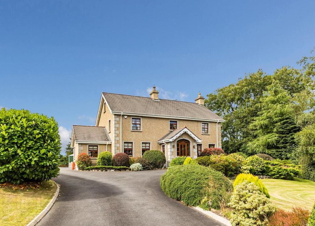 114 +, 114a Garvaghy Church Road, House, Stables & Land, Banbridge, Dromore, BT32 3SB