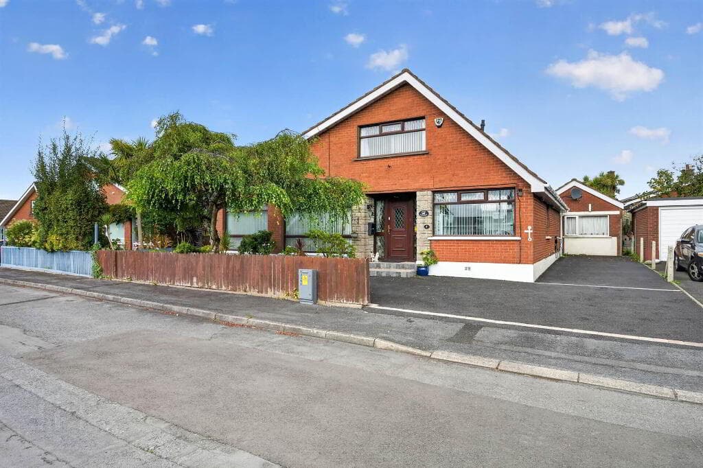 4 Silverbirch Avenue, Bangor, BT19 6EJ