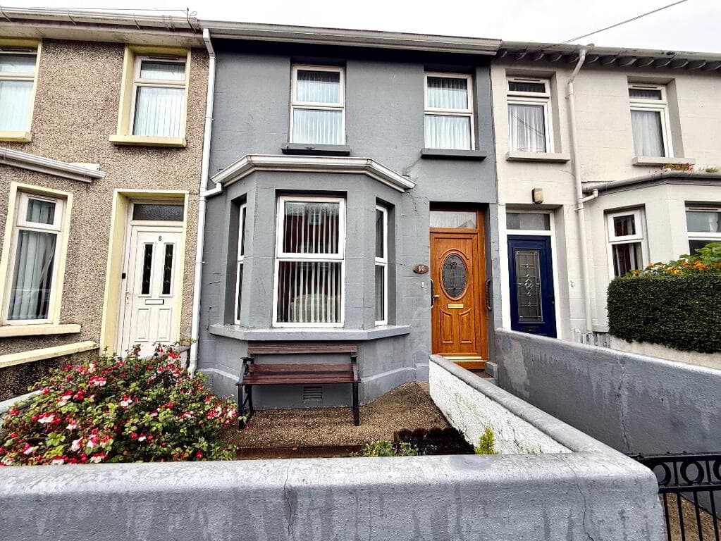 10 May Street, Waterside, L'Derry, BT47 6HA