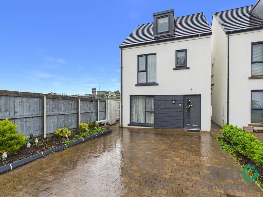 1 College Mews, Ballymena, BT43 6FU