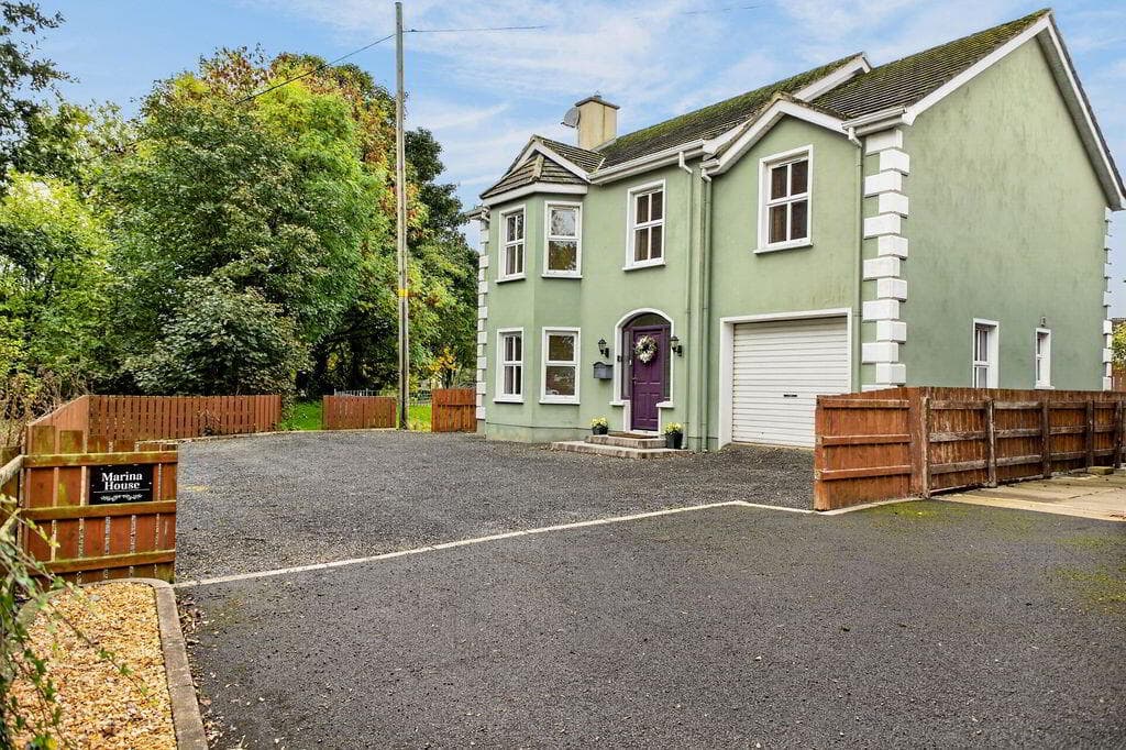 Marina House, 137a Shore Road, Ballyronan, Magherafelt, BT45 6JA