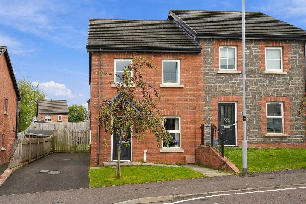 23 Ballyveigh Brae, Antrim, BT41 2GW