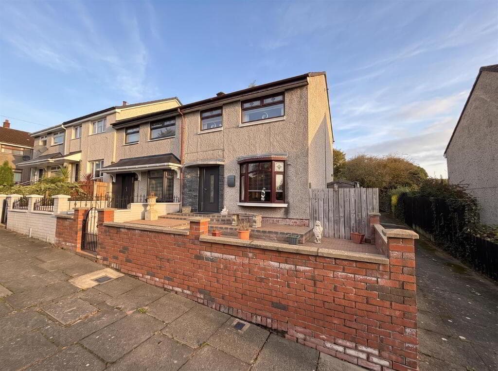 35 Forthriver Way, Belfast, BT13 3SQ