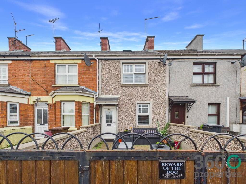 12 Larne Road, Ballymena, BT42 3AS