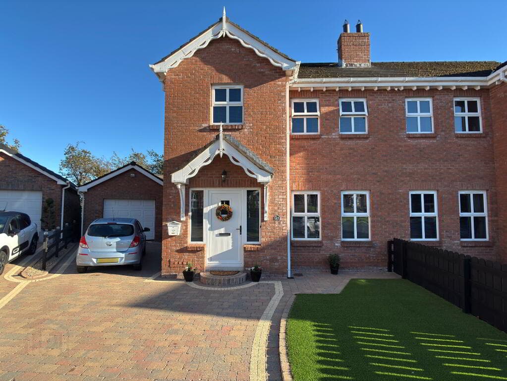 24 Taughrane Lodge, Dollingstown, BT66 7UH