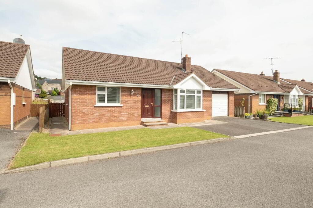28 College Gardens, Enniskillen, BT74 4RJ