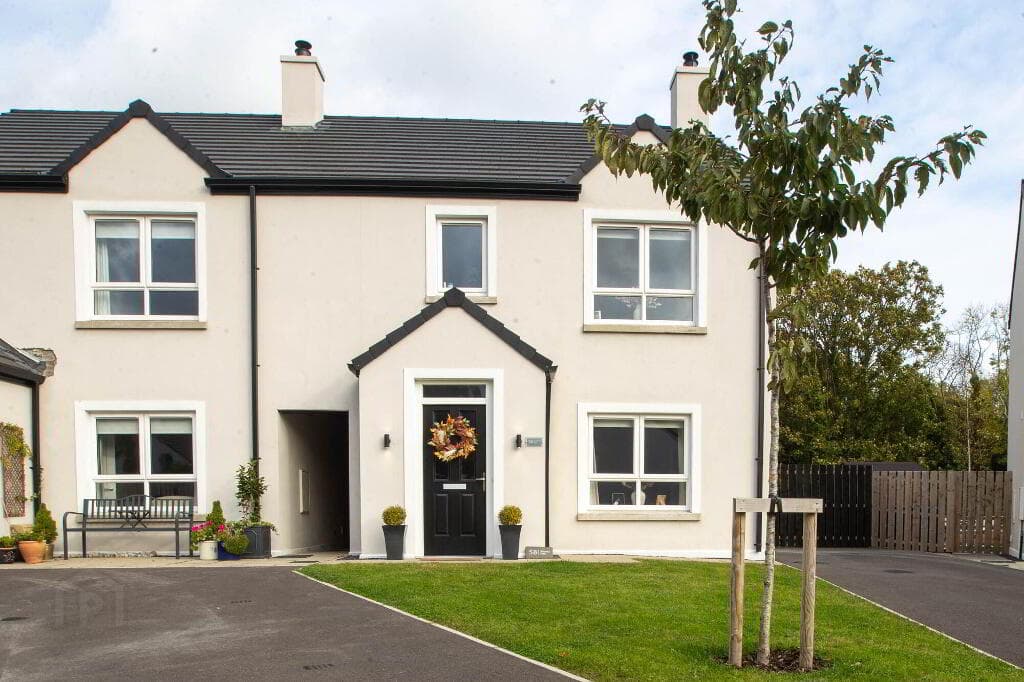 58 Shimna Mile, Bryansford Road, Newcastle, BT33 0TQ