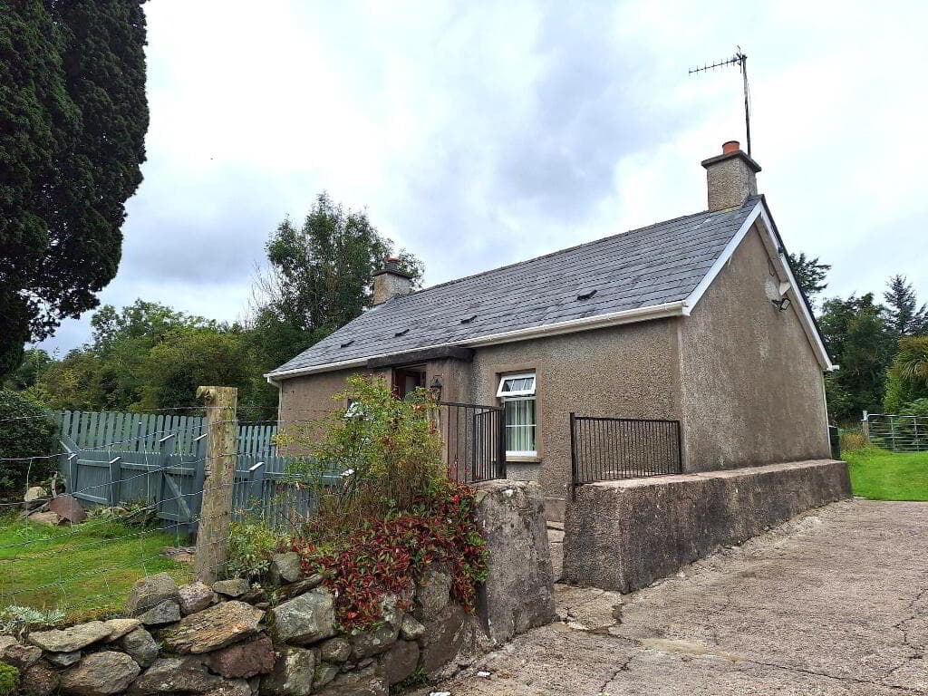 148 Knocknacarry Road, Cushendun, Ballymena, BT44 0NU