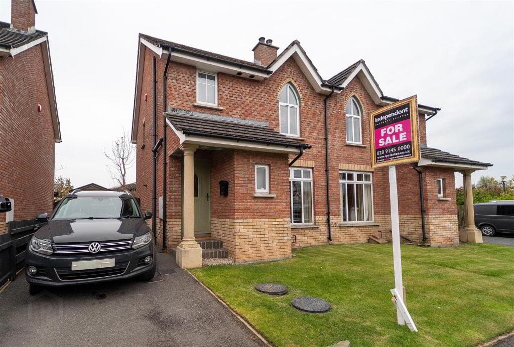 21 Riverwood Vale, Bangor, BT20 4QE