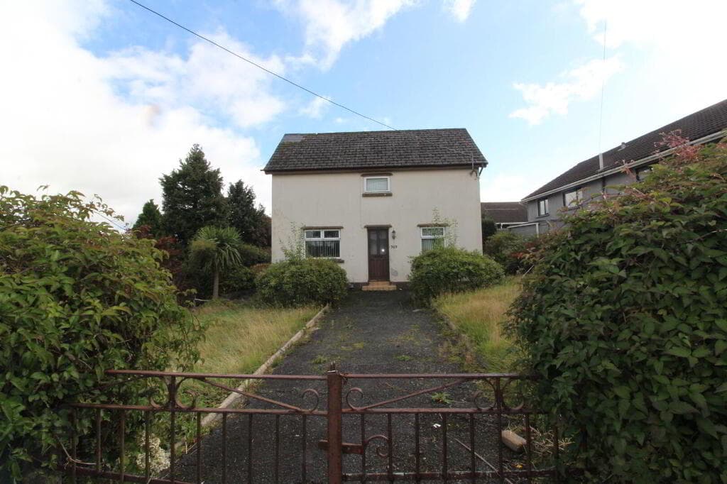 369 Carnmoney Road, Newtownabbey, BT36 6NN